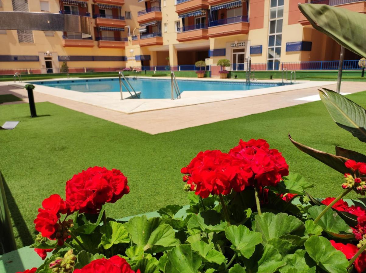 Paraiso Sol Lovely 1 Bedroom In Torrox Costa Extérieur photo